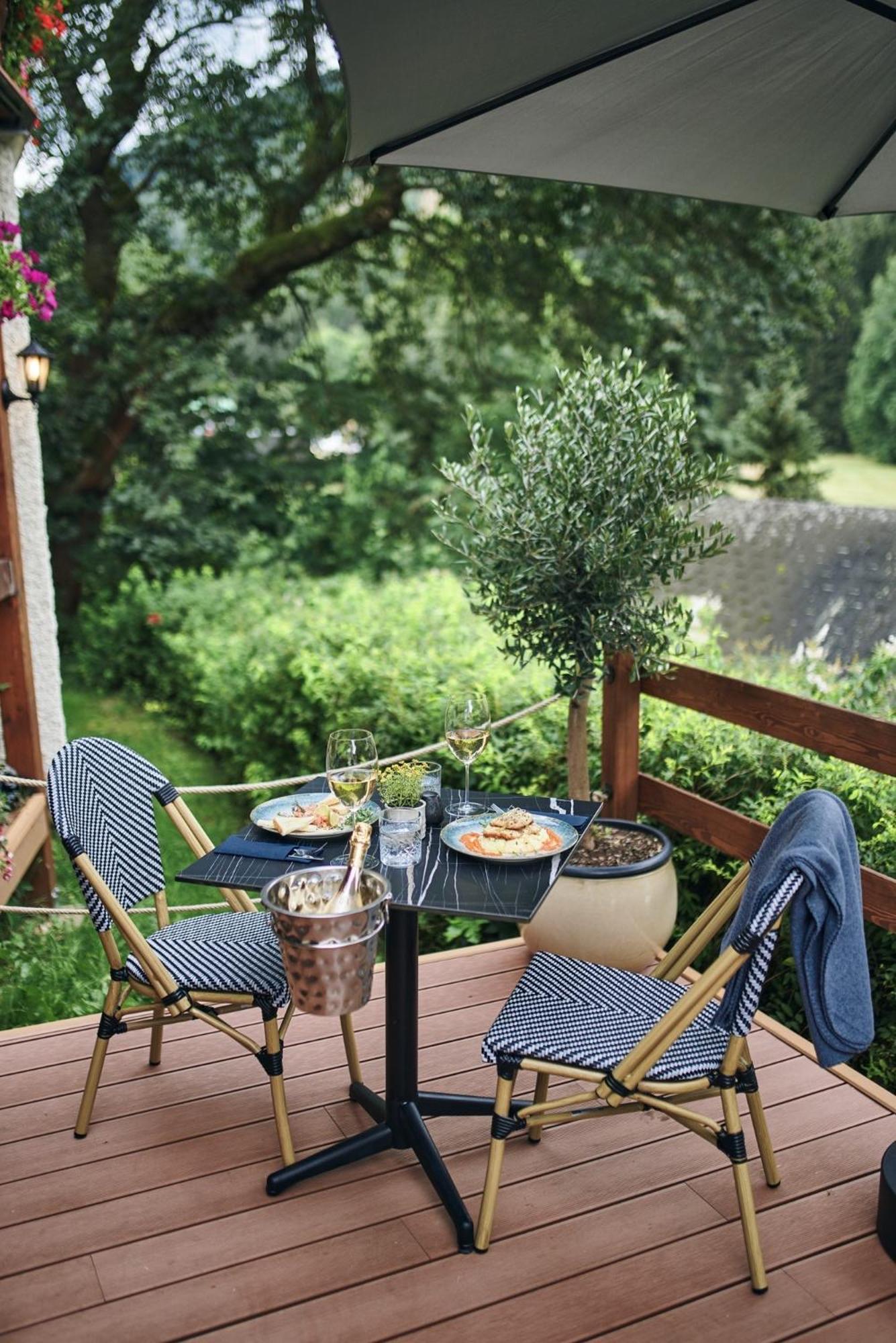 Pension & Restaurant Krakonos 하라포프 외부 사진